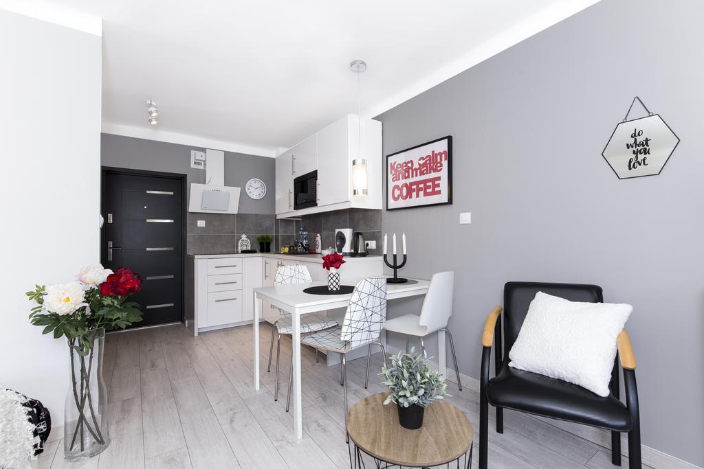 Warsawrent Hit Apartments Extérieur photo